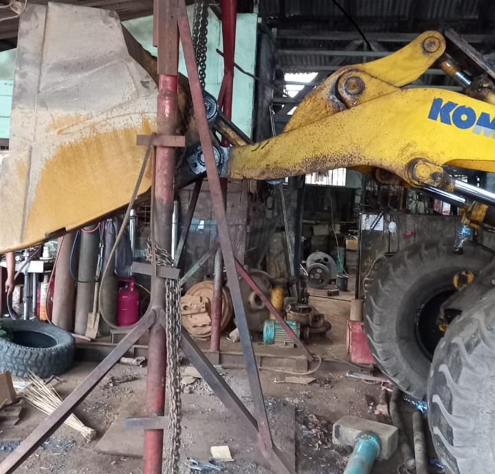 Excavator Hidrolik